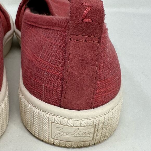 Zodiac Ciara Red Textured Slip On Sneakers - Picture 6 of 10